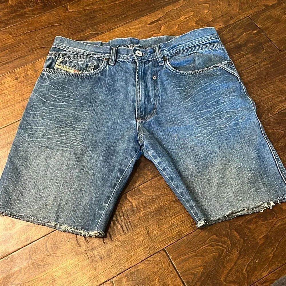 Diesel Industry Denim Raw Edge Bermuda Cut Off Shorts, size 29!